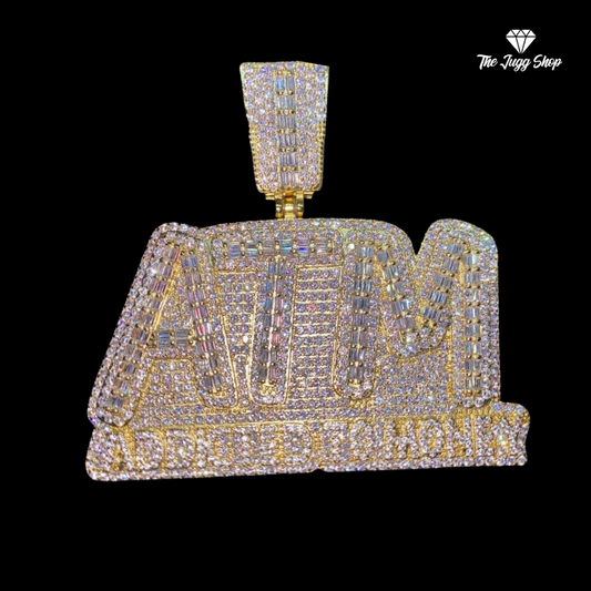 Iced Out Gold “Addicted To Money” Pendant